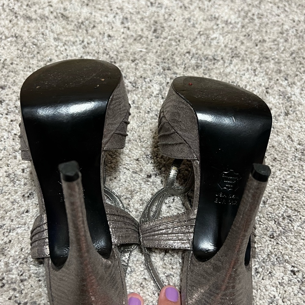 Dress heel - Picture 4 of 5